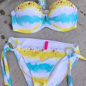 Victoria secret 2 pc